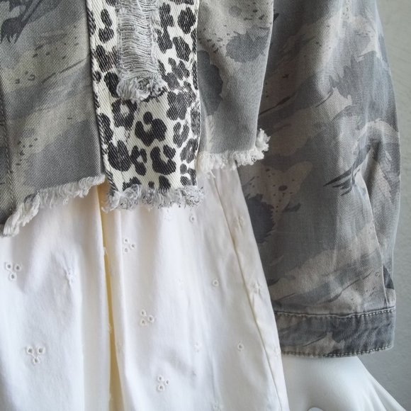 POL Distressed Camo Cheetah Print Denim Jacket S - Picture 13 of 16